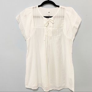NWT GAP MATERNITY TOP WHITE SZ M